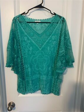 Boho Lace Overlay V-Neck Top - Teal